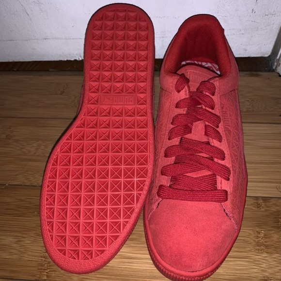 All Red Puma Suede - Picture 4 of 4